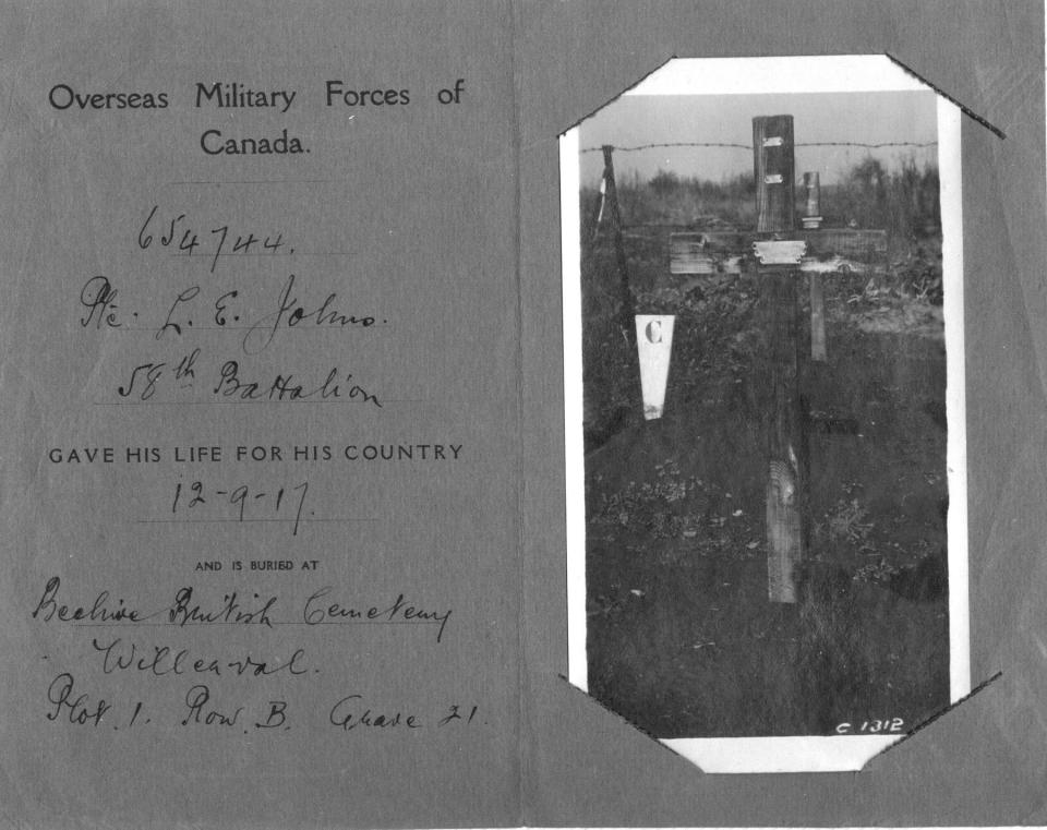 Lawrence Earl Johns' Grave