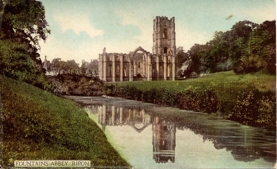 Abbey Fountain
Front